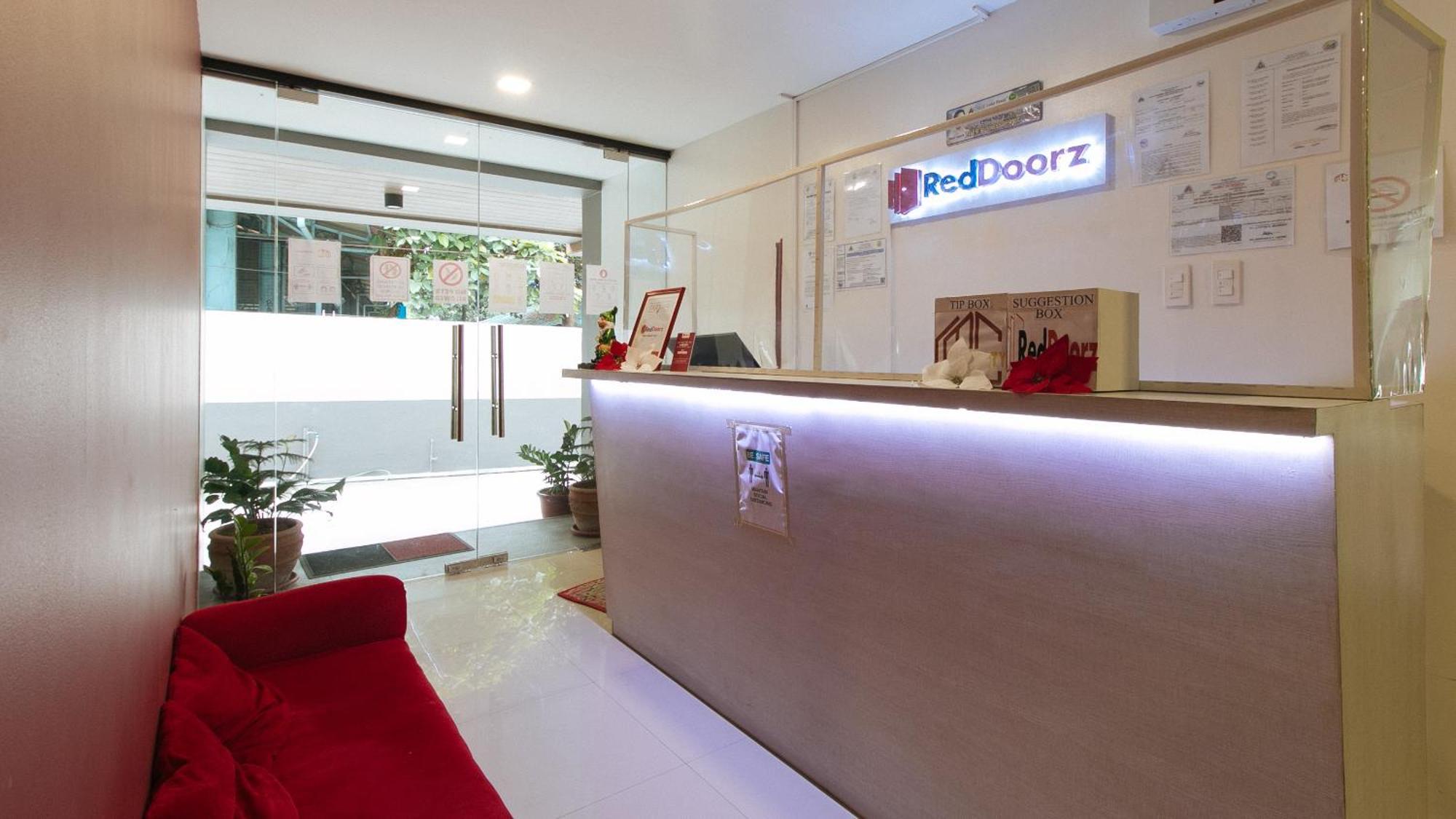 Reddoorz Near Fernwoods Garden Quezon City Kültér fotó