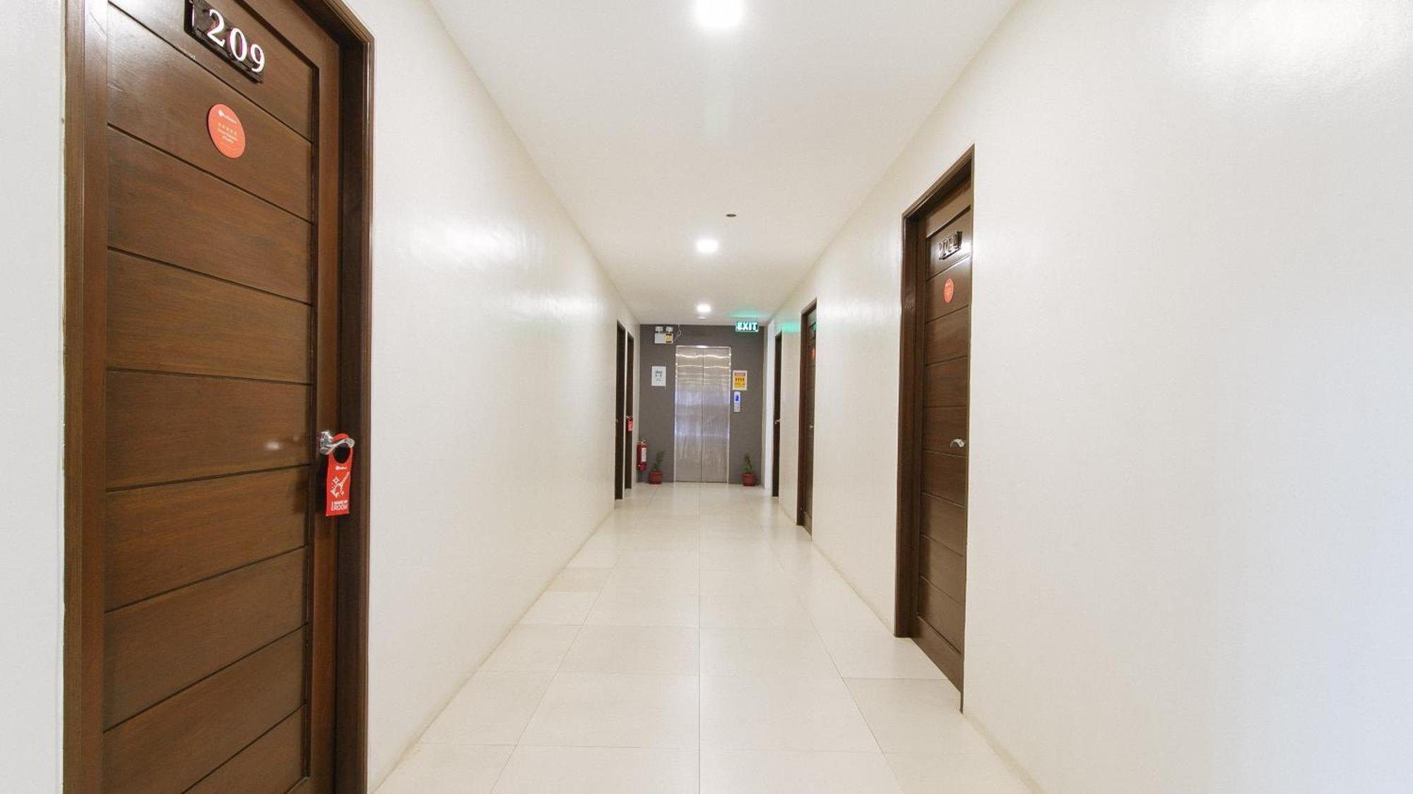 Reddoorz Near Fernwoods Garden Quezon City Kültér fotó